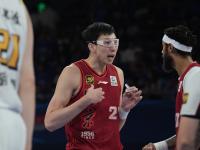 乐鱼官网 -纽卡斯尔迎CBA常规赛关键赛，清晨迎来里程碑，气氛紧张，球探报告显示潜力的简单介绍